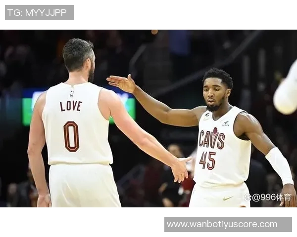 米切尔骑士生涯第75次单场30分超越众星仅次于詹姆斯324次表现惊艳