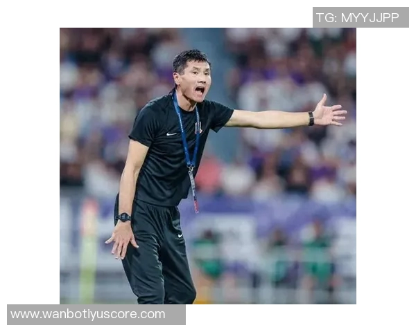 自律精神贯穿职业生涯邵佳一在饭桌上提醒西海岸球员远离可乐 自律精神贯穿职业生涯邵佳一在饭桌上提醒西海岸球员远离可乐